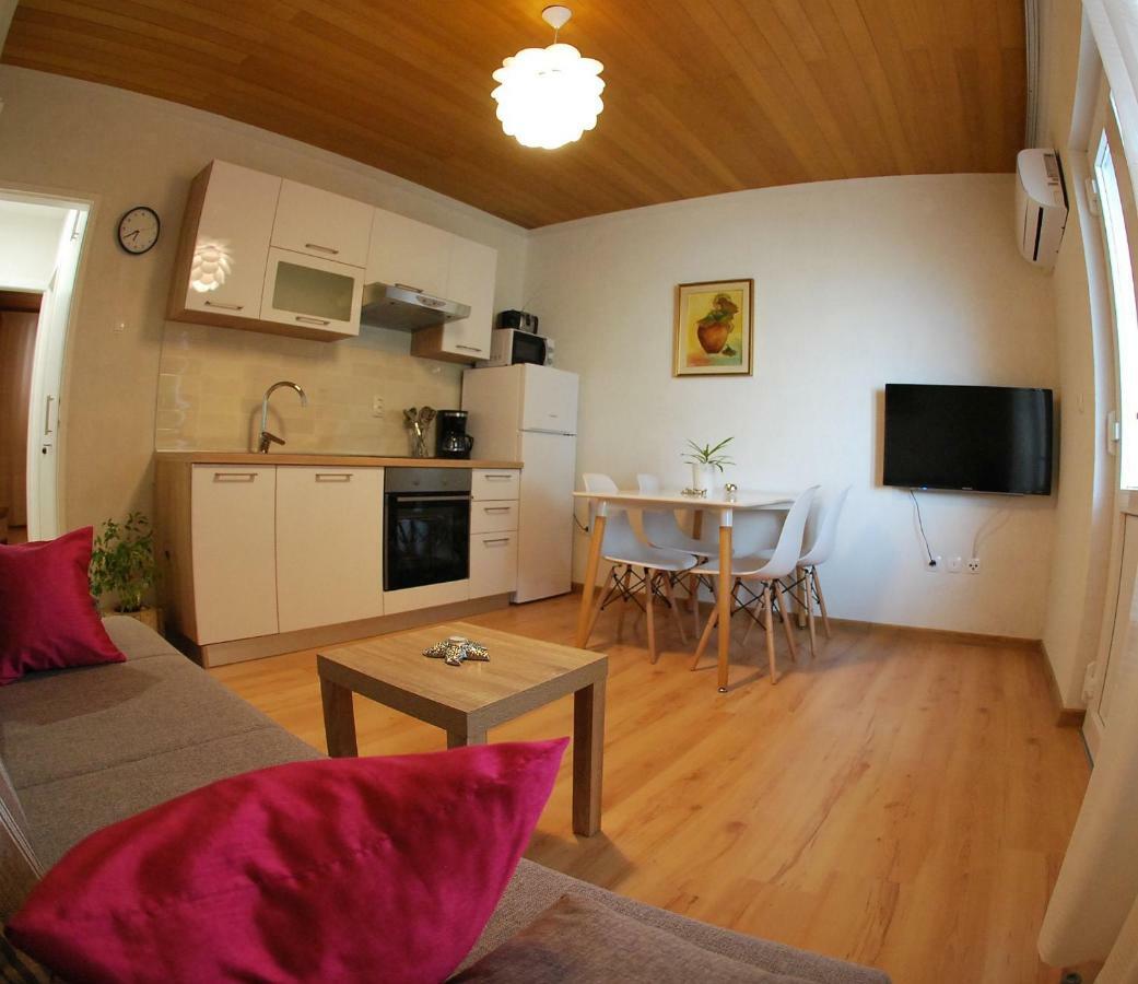 Ruzica Apartman *