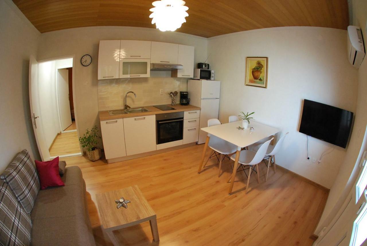 Ruzica Apartman *
